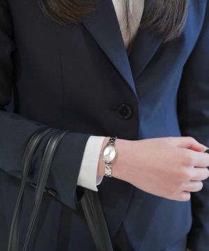 ���p�C���[�W:BERING Ladies Unisex Classic Oval Link 11020-704 �i�x�[�����O���f�B�[�X���j�Z�b�N�X�r���v �N���V�b�N �I�[�o�������N �V���o�[�j