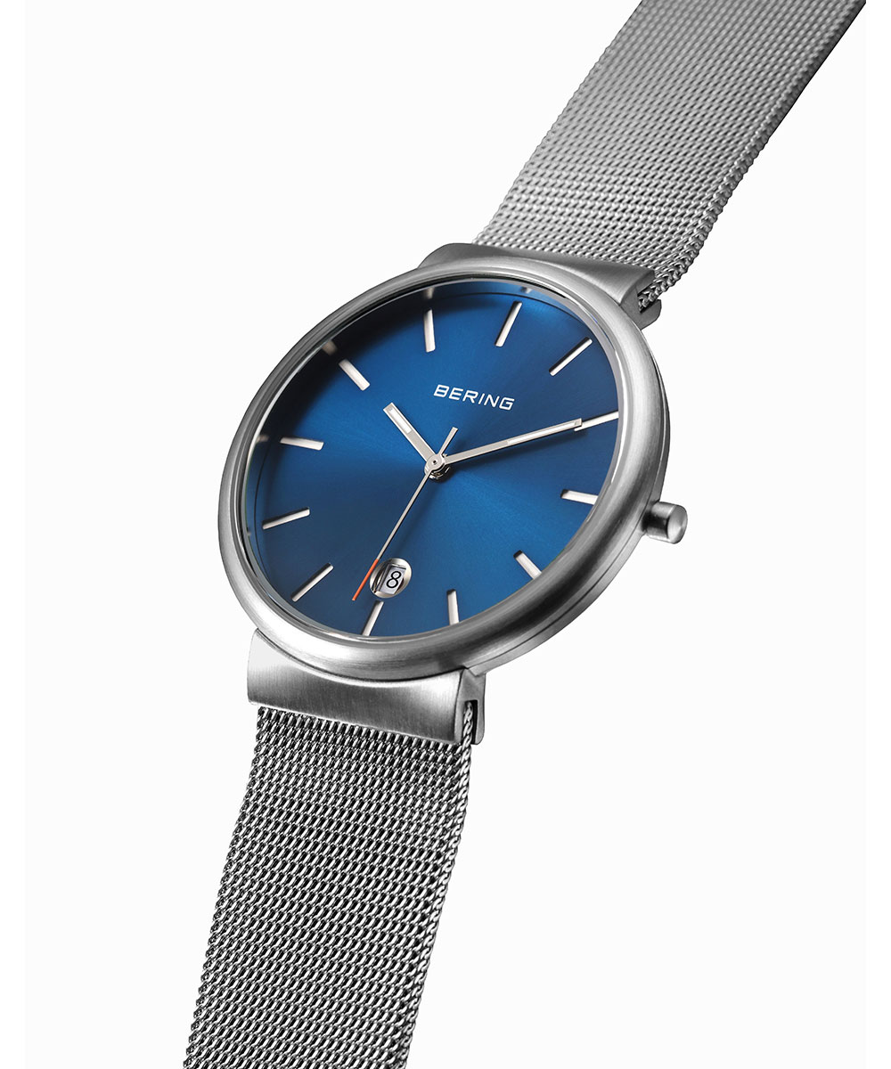 [Bering] 腕時計 クラシック 13338-001 Amazon.co.jp: [Bering] 腕時計 クラシック 13338-001 シルバー