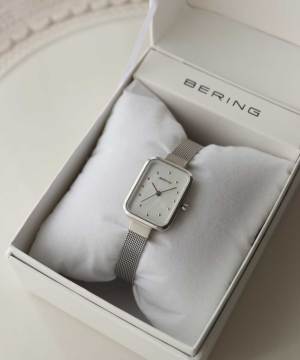 BERING Ladies Japan Limited Classic Petit Collection 14520-004-J ix[O fB[Xrv { NVbNv`RNV Vo[j