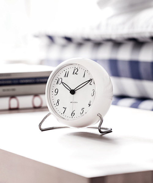 TABLE CLOCK | ARNE JACOBSEN TableClock LK 43670 | 腕時計の通販