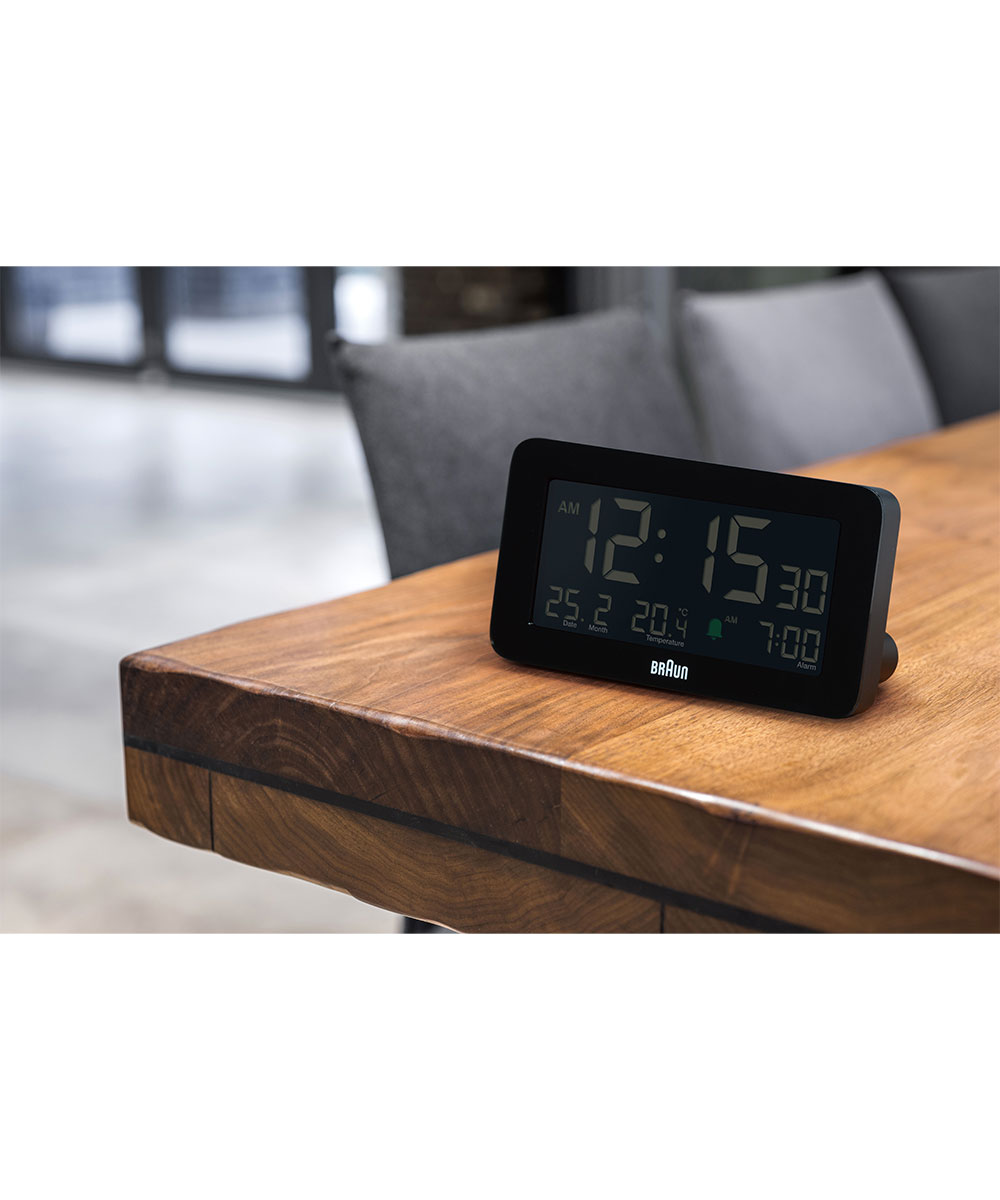 BRAUN（ブラウン） | BRAUN DIGITAL ALARM CLOCK BLACK BC10B（ブラウン デジタルアラーム置き時計 ブラック）  | BERINGやBRAUN時計の公式通販サイト | ノルディック フィーリング