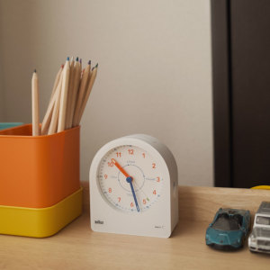 qԂ̐Eǂݕwׂ BRAUN Time Teacher ALARM CLOCK BC22TWiuE ^CeB[`[ AiOA[uvzCg~IW j