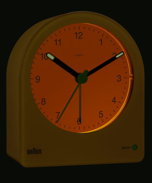 1984N̖fUCBfB[^[EX|΂ƉF̃v_Ng BRAUN ALARM CLOCK BC22YiuE A[uv CG[ j