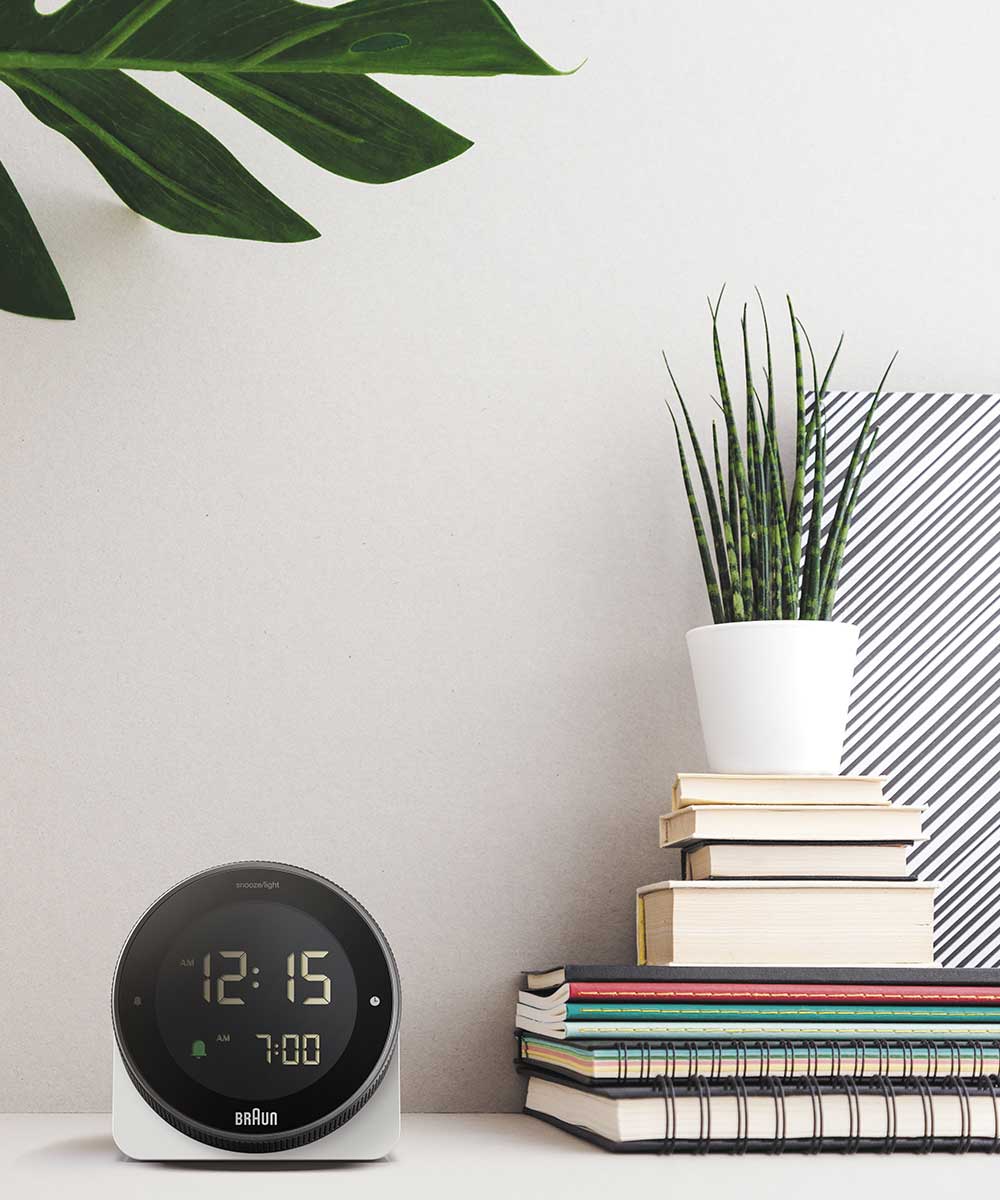 BRAUN（ブラウン） | BRAUN DIGITAL CLOCK WHITE BC24W （ブラウン