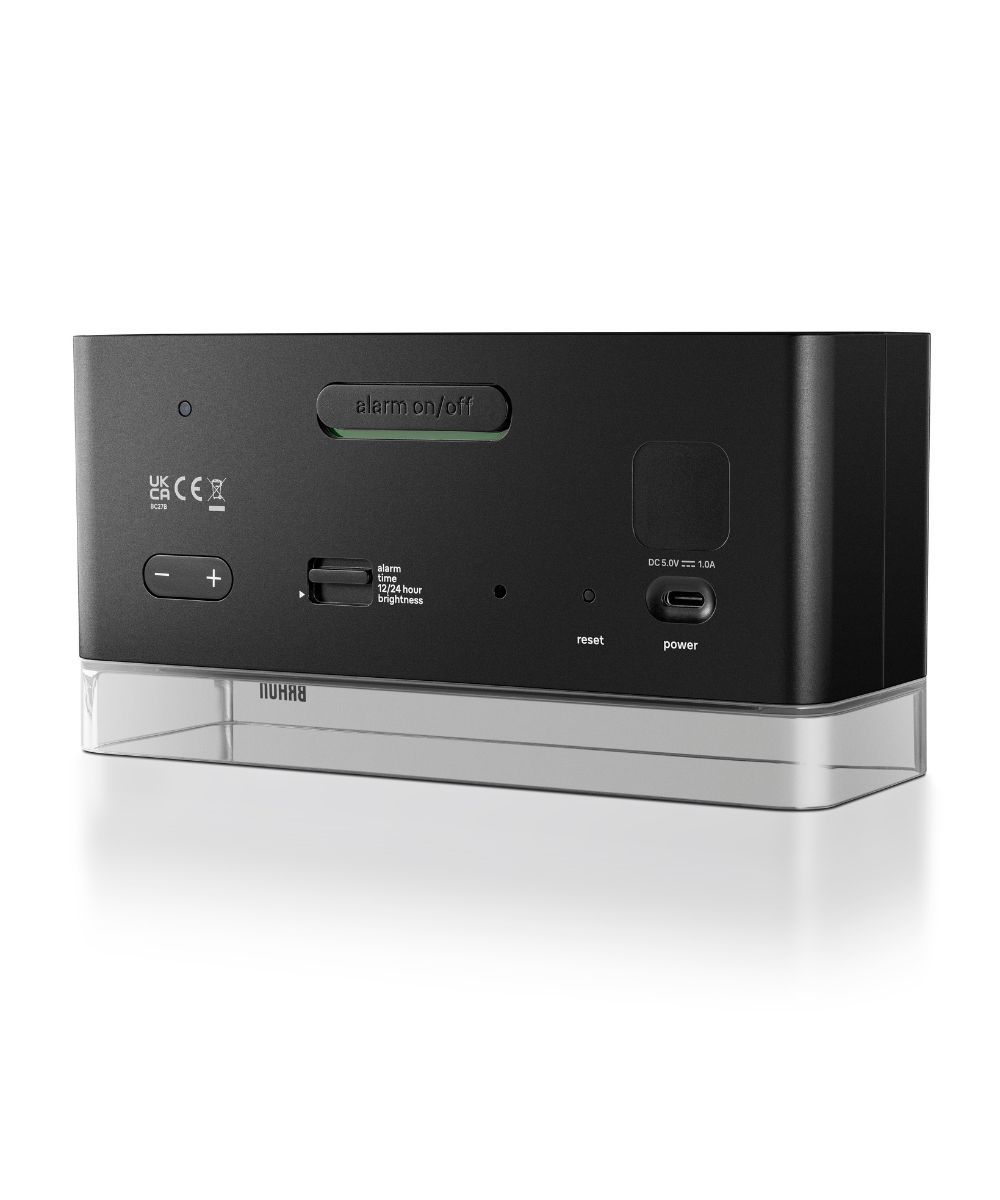 BRAUN/ブラウン デジタル LEDディスプレイ＆ナイトライト アラーム