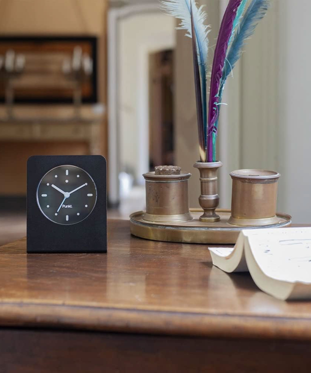Punkt | Punkt.(プンクト) ジャスパー・モリソン アラームテーブル