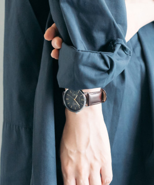 �X���[�����p�C���[�W�F�X���[�g�O���C�~�S�[���h�̃x�[�����O�y�A�E�H�b�`2�_�Z�b�g BERING Pair Watch Changes Gray�~Gold 14240-005 14236-005 �i�x�[�����O �y�A�E�H�b�` �r���v �O���[�~�S�[���h������ �u���E�����U�x���g�[���V���o�[���b�V���x���g�j