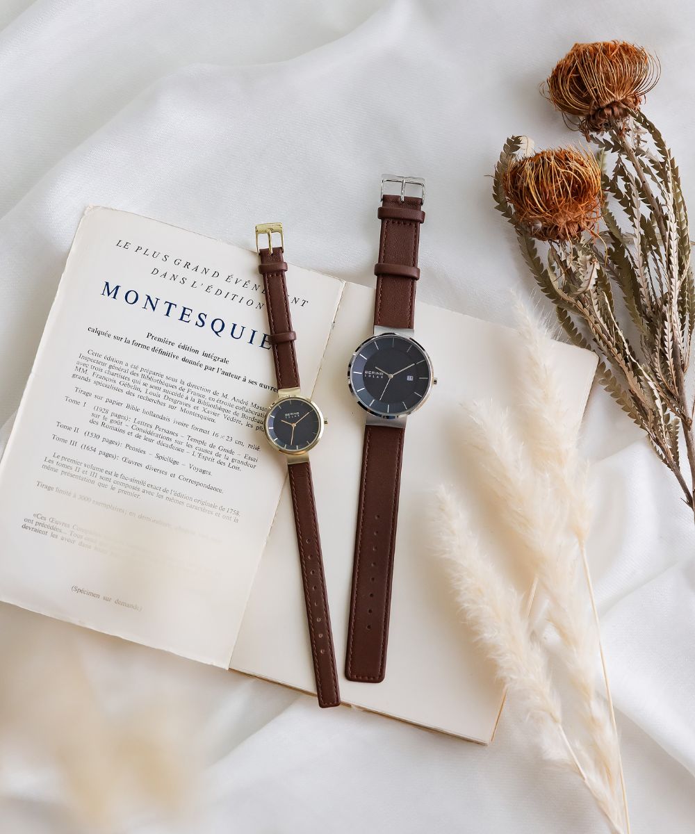 �l�C�r�[�u���[�̃x�[�����O�\�[���[�y�A�E�H�b�`2�{�Z�b�g BERING Pair Watch Scandinavian Solar Navy Blue 14639-507 14627-537 �i�x�[�����O�y�A�E�H�b�` �r���v �\�[���[ �l�C�r�[�u���[�j